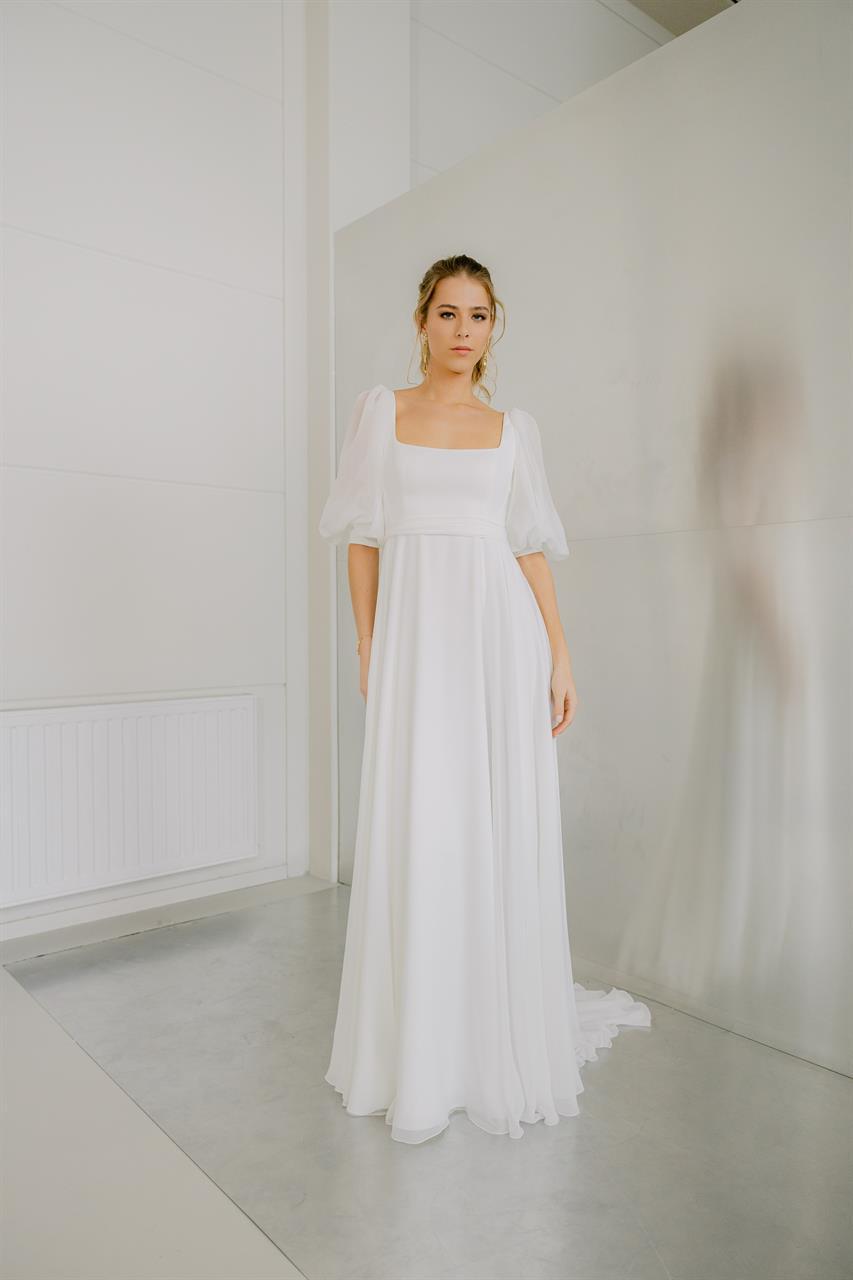 Rembo-Bridal-Romantic-1-001-lr
